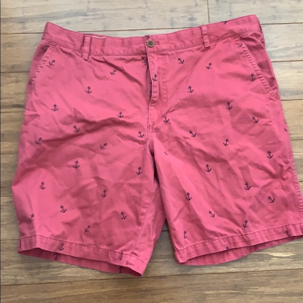 Men red anchor shorts